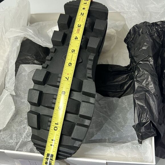 Moncler Coralyne Boots - Picture 13 of 13